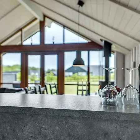 Amazing In With Kitchen Holiday home